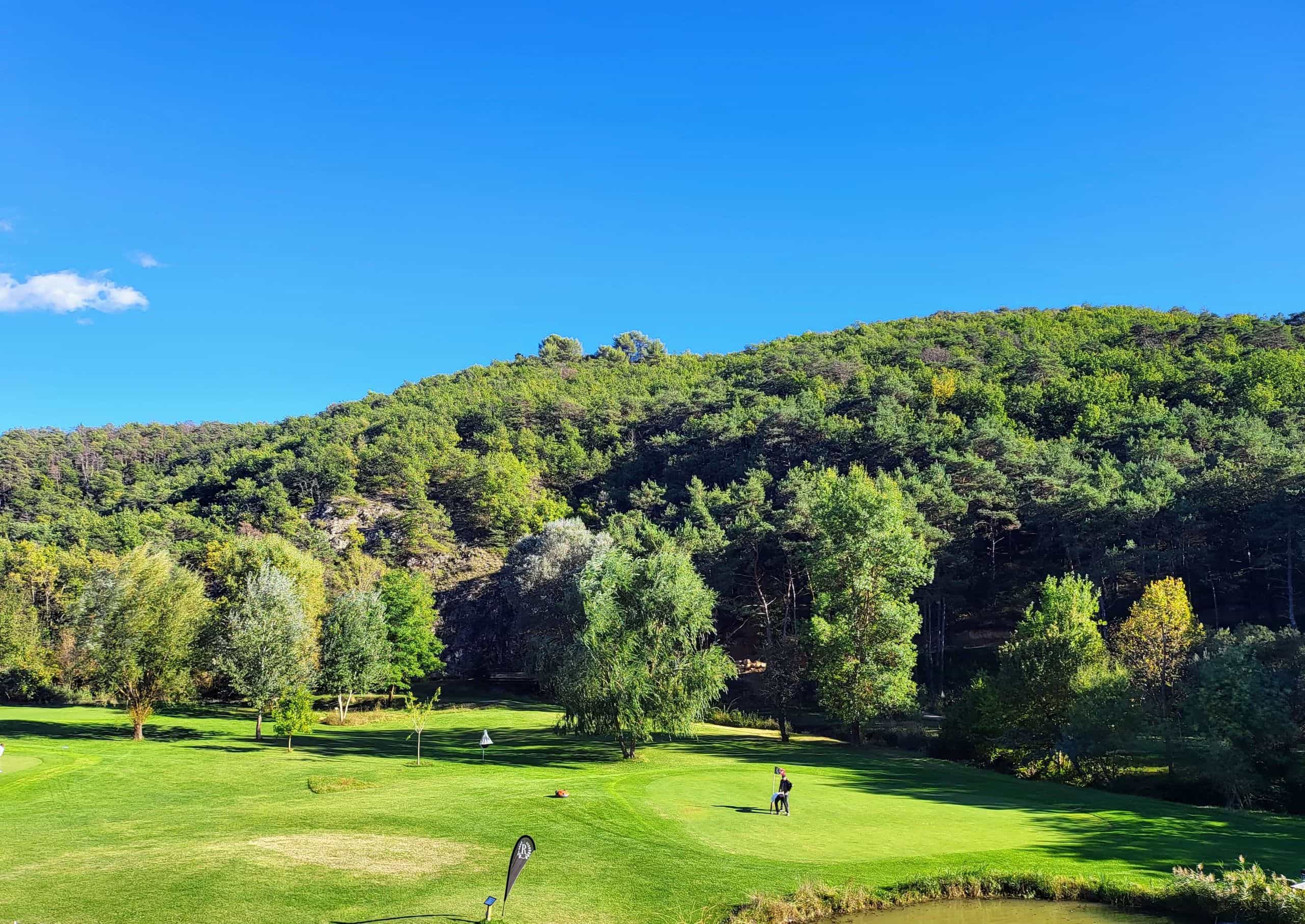 Le parcours de golf du domaine, support de team-building