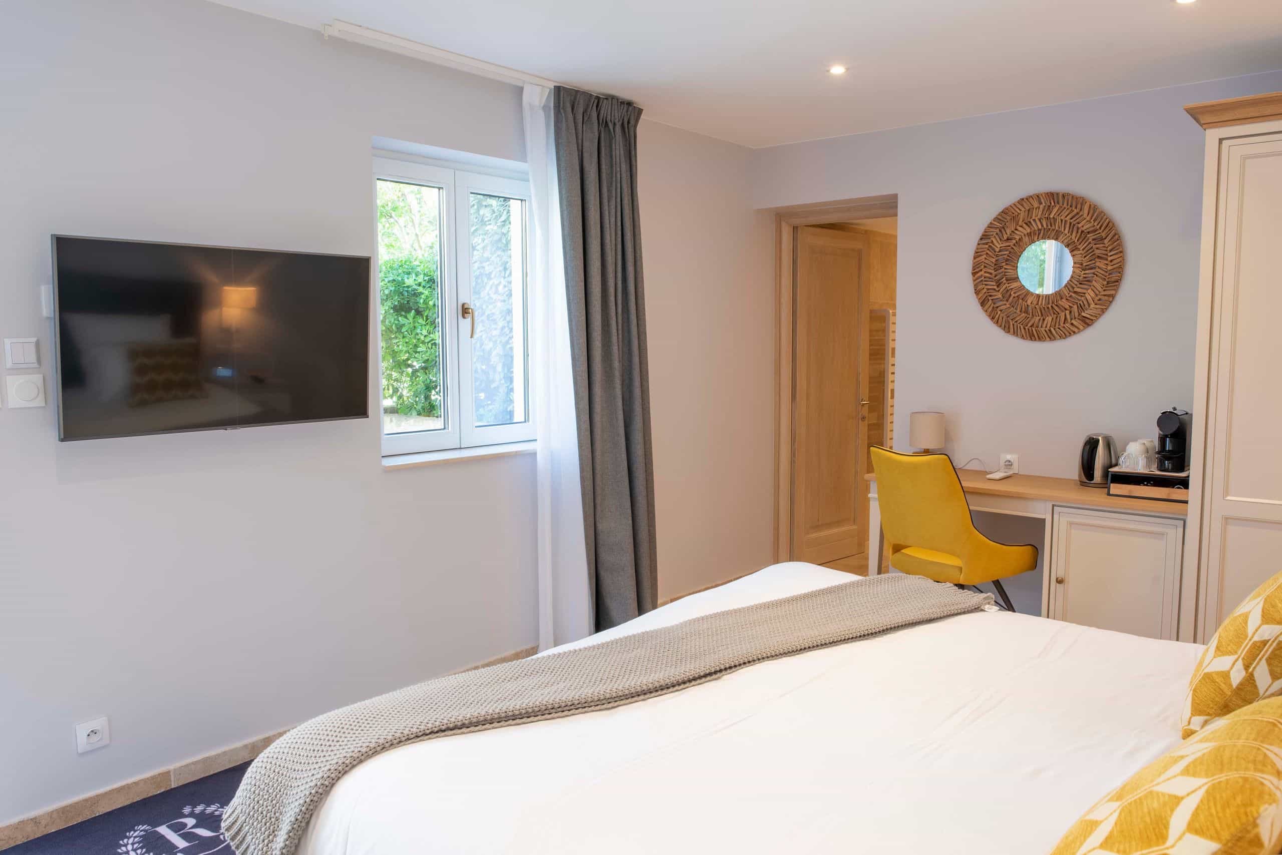 Hôtel Domaine Ribiera — chambre du Domaine Ribiera, vue jardin
