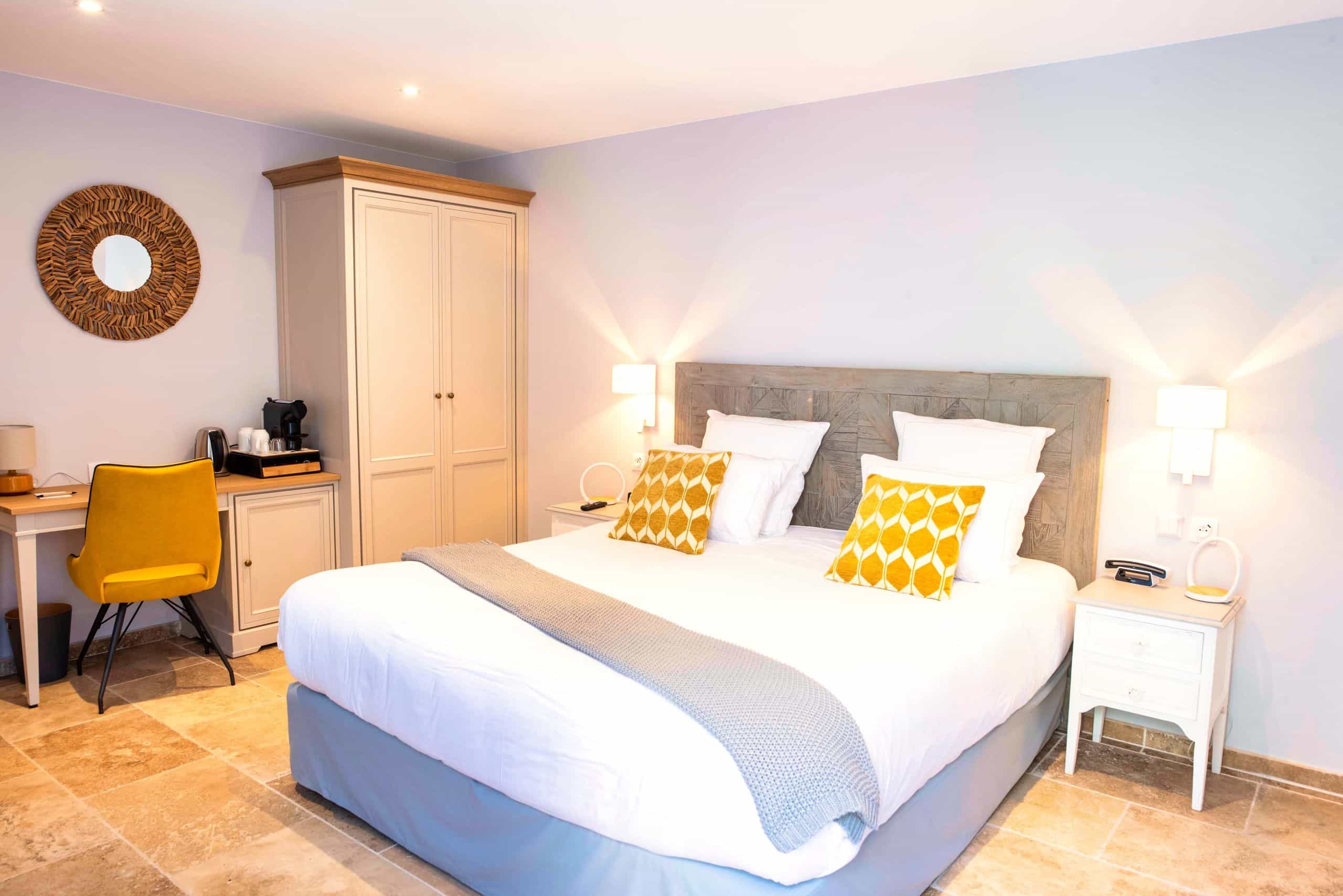 Hôtel Domaine Ribiera — chambre du Domaine Ribiera, vue jardin